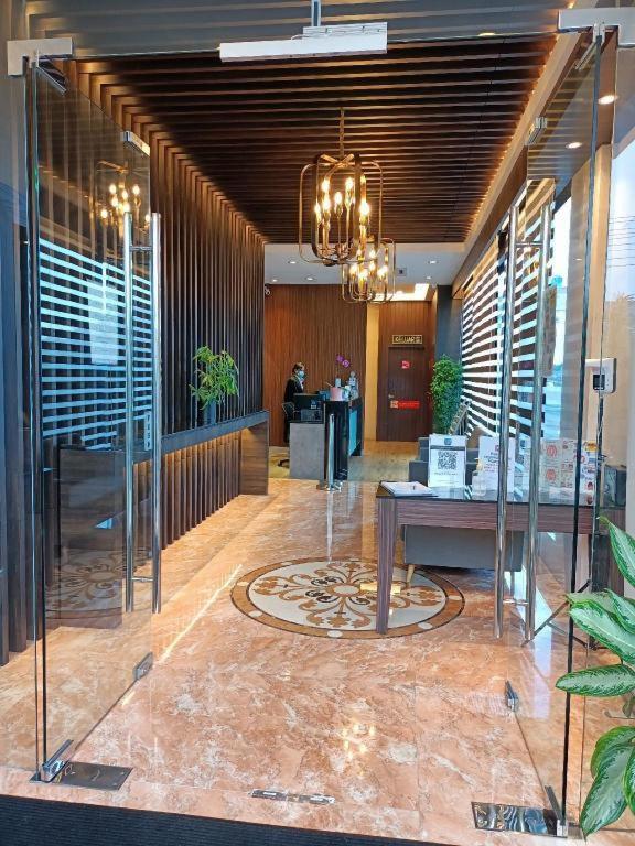 Kemena View Hotel Kuching Bagian luar foto