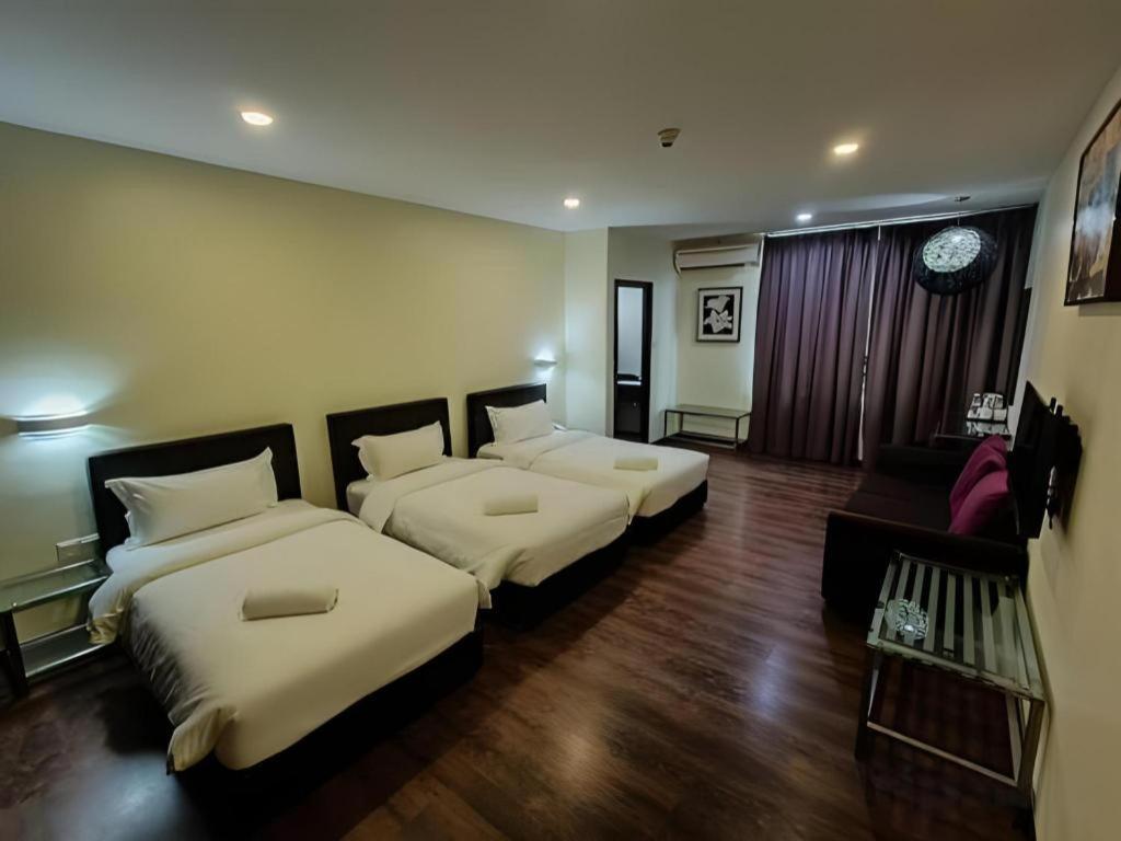 Kemena View Hotel Kuching Bagian luar foto