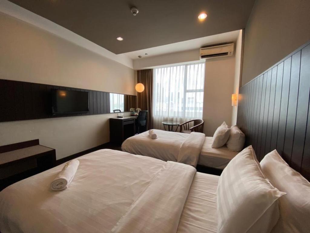 Kemena View Hotel Kuching Bagian luar foto