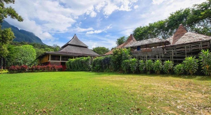 Kemena View Hotel Kuching Bagian luar foto